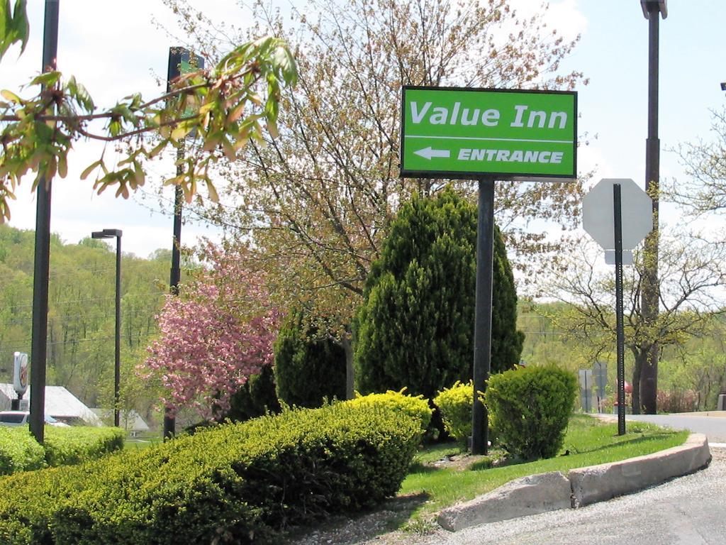 Value Inn Harrisburg-York Valley Green Экстерьер фото