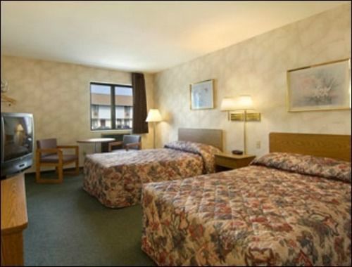 Value Inn Harrisburg-York Valley Green Экстерьер фото