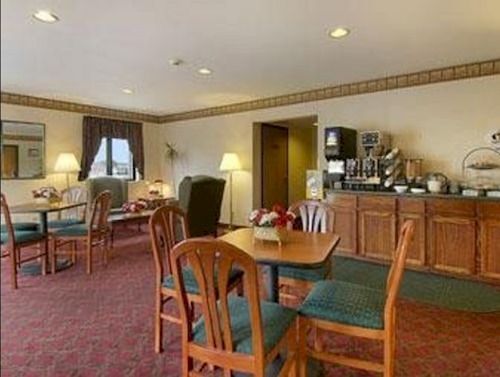 Value Inn Harrisburg-York Valley Green Экстерьер фото
